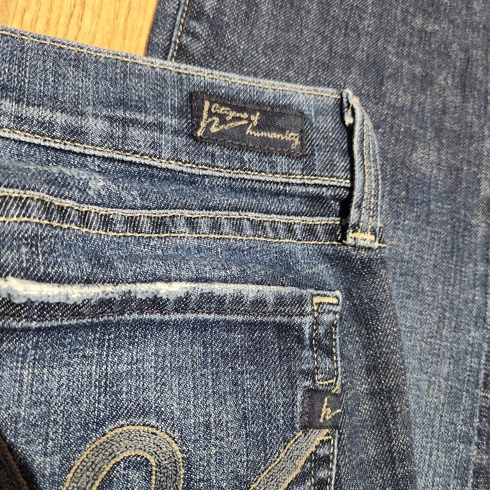 Citizens Of Humanity Women's Blue Flared Jeans, Size 27 - Picture 3 of 10